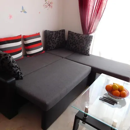 Двустаен Апартамент За Нощувки В Сарафово, Бургас Burgas City